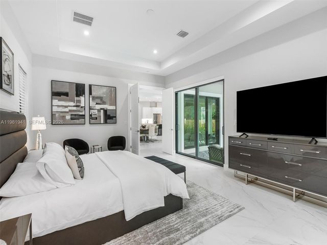 1484 SW 32nd St 0, Fort Lauderdale, FL 33315