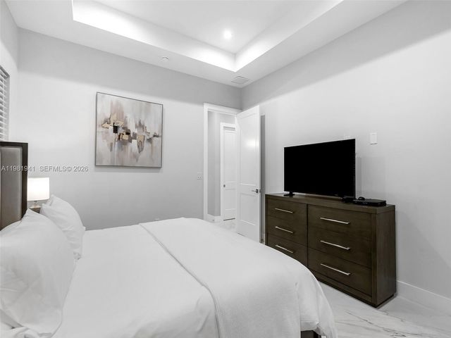 1484 SW 32nd St 0, Fort Lauderdale, FL 33315