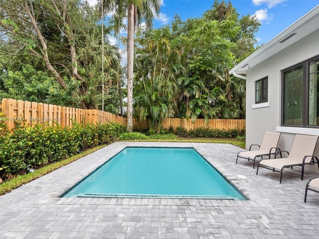 1484 SW 32nd St 0, Fort Lauderdale, FL 33315