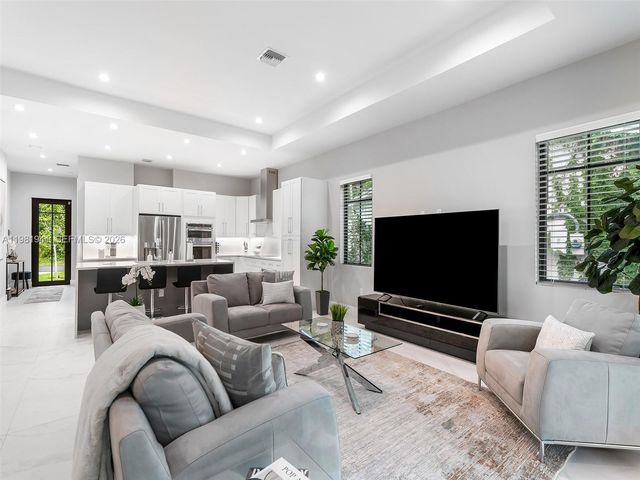 1484 SW 32nd St 0, Fort Lauderdale, FL 33315