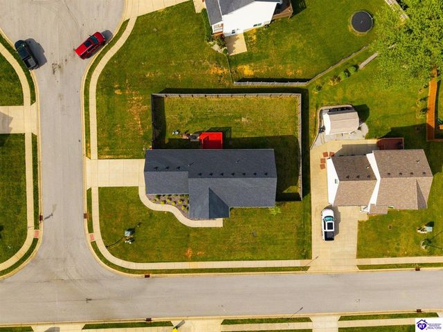 212 Emerson Drive, Elizabethtown, KY 42701