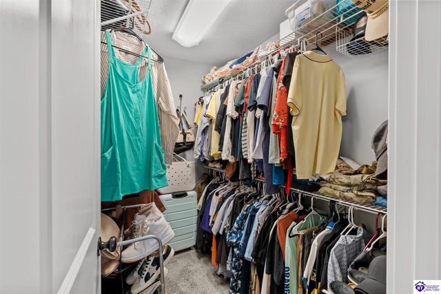 212 Emerson Drive, Elizabethtown, KY 42701