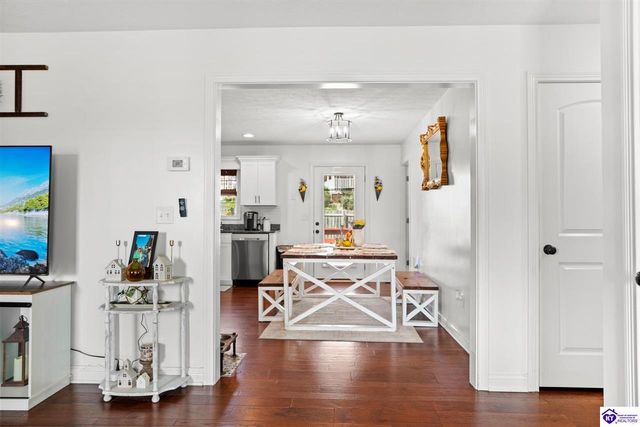 212 Emerson Drive, Elizabethtown, KY 42701