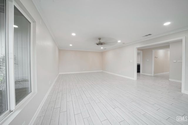 3946 Claremont Drive, Bakersfield, CA 93306