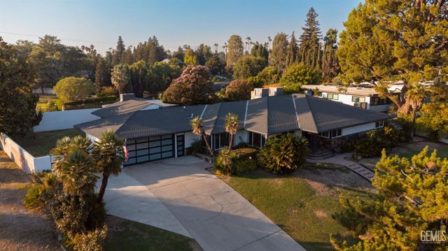 3946 Claremont Drive, Bakersfield, CA 93306