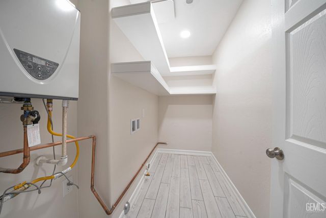 3946 Claremont Drive, Bakersfield, CA 93306