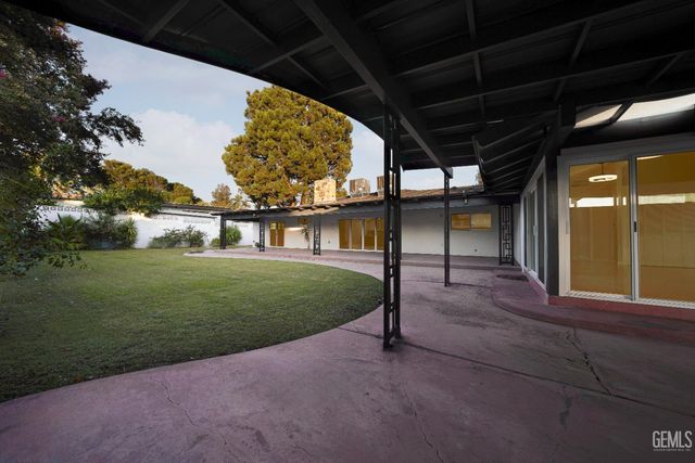 3946 Claremont Drive, Bakersfield, CA 93306