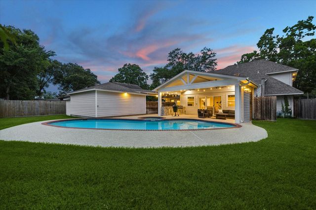 15722 Brookvilla Drive, Houston, TX 77059