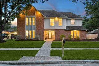 15722 Brookvilla Drive, Houston, TX 77059