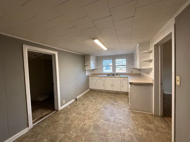 110 Ninth Street, Trion, GA 30753