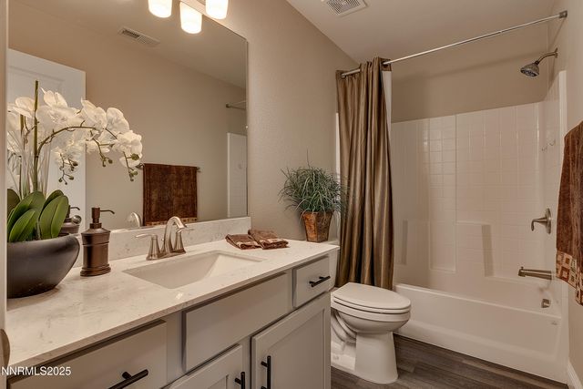 4120 Limerick Court, Carson City, NV 89701