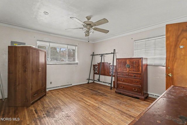 2208 Valley Brook Drive, Toledo, OH 43615