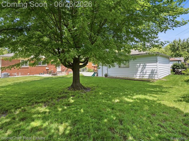 9338 FLORIDA Street, Livonia, MI 48150