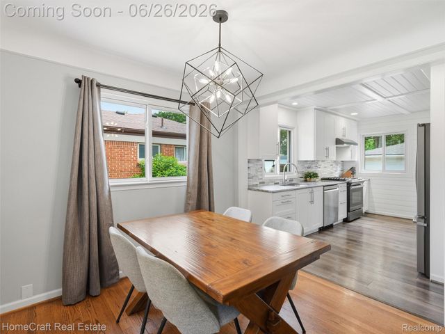 9338 FLORIDA Street, Livonia, MI 48150