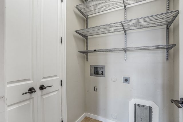 501 Samuels Avenue 320, Fort Worth, TX 76102