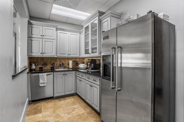 501 Samuels Avenue 320, Fort Worth, TX 76102