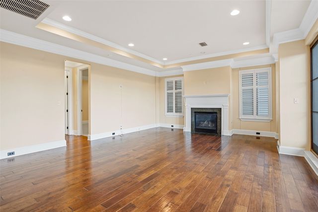 501 Samuels Avenue 320, Fort Worth, TX 76102