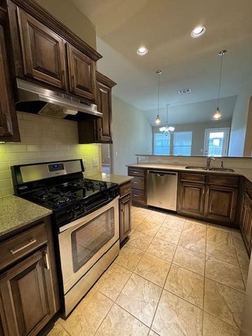 2729 NW 189th Street, Edmond, OK 73012