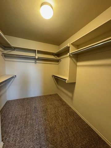 2729 NW 189th Street, Edmond, OK 73012