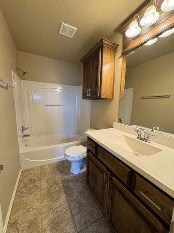 2729 NW 189th Street, Edmond, OK 73012