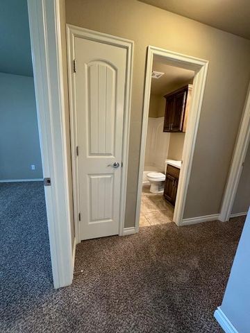 2729 NW 189th Street, Edmond, OK 73012