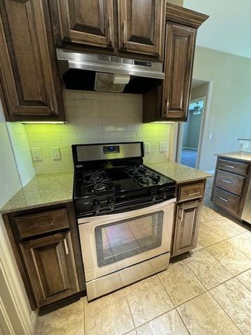 2729 NW 189th Street, Edmond, OK 73012