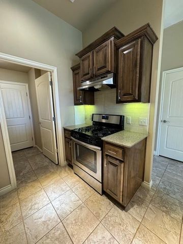 2729 NW 189th Street, Edmond, OK 73012