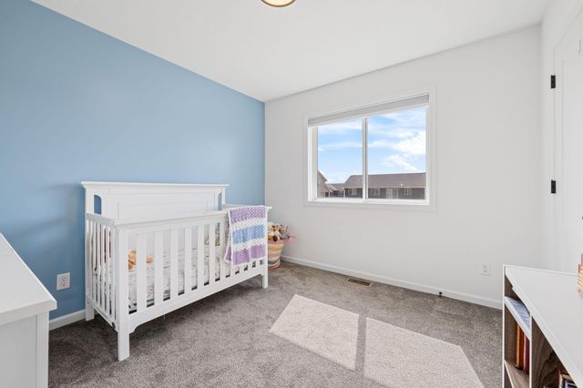 423 Eagle Street NW, Isanti, MN 55040