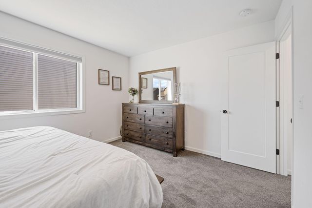 423 Eagle Street NW, Isanti, MN 55040