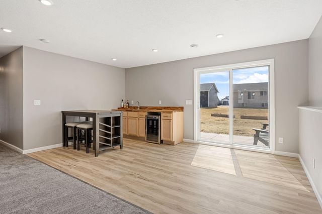 423 Eagle Street NW, Isanti, MN 55040