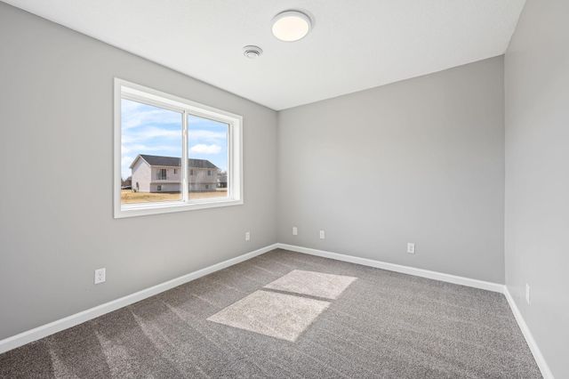 423 Eagle Street NW, Isanti, MN 55040