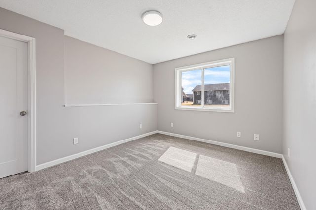 423 Eagle Street NW, Isanti, MN 55040