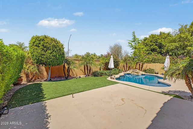 9428 N 182ND Lane, Waddell, AZ 85355