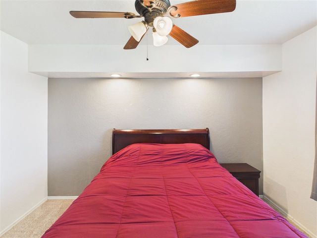 1111 NW 73rd St, Lawton, OK 73505