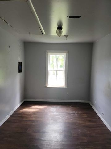 370 Reffitt Road, Jeffersonville, KY 40337