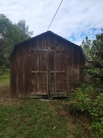 370 Reffitt Road, Jeffersonville, KY 40337