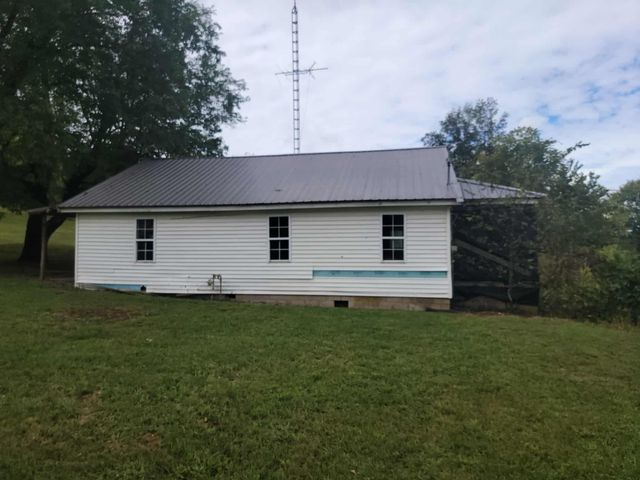 370 Reffitt Road, Jeffersonville, KY 40337