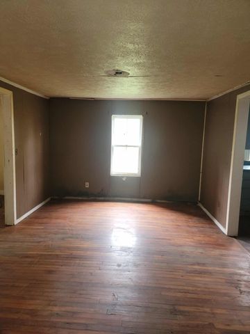 370 Reffitt Road, Jeffersonville, KY 40337