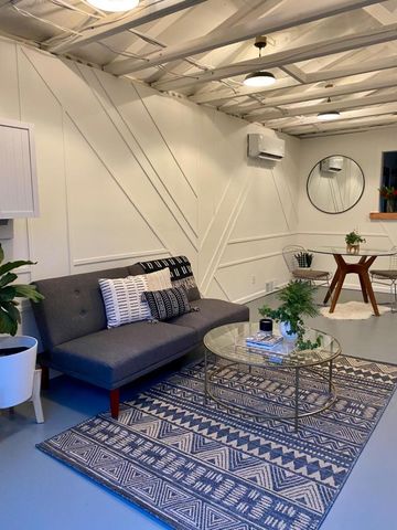 456 King Street, Redwood City, CA 94062