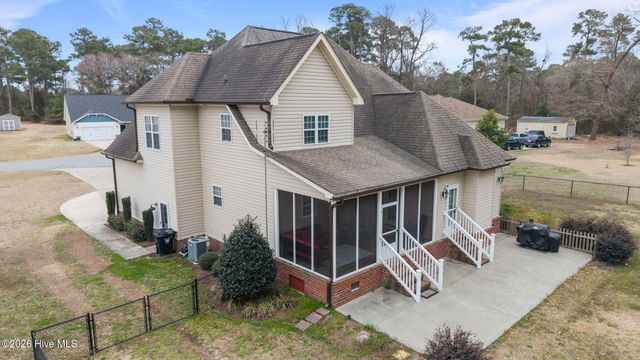 111 Sheffield Street, La Grange, NC 28551