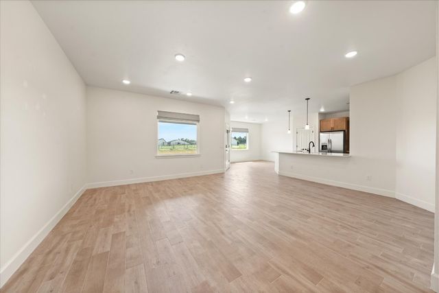 934 storm Drive, Guthrie, OK 73044