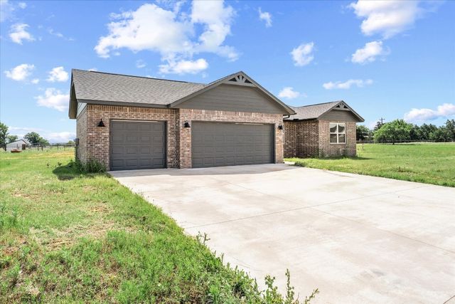 934 storm Drive, Guthrie, OK 73044