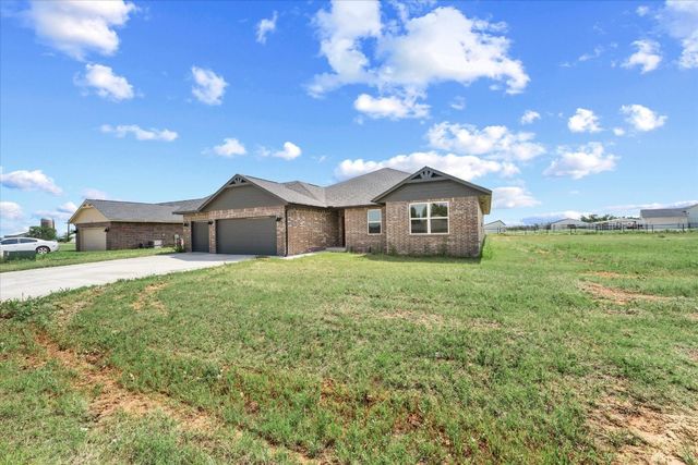 934 storm Drive, Guthrie, OK 73044
