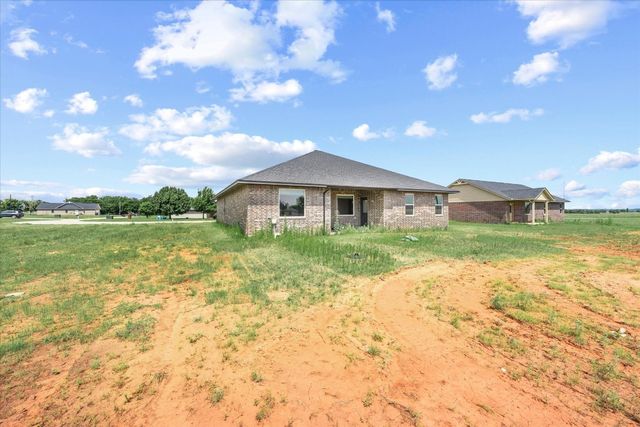 934 storm Drive, Guthrie, OK 73044