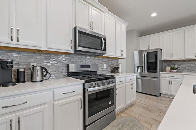 4604 TOBERMORY WAY, Bradenton, FL 34211