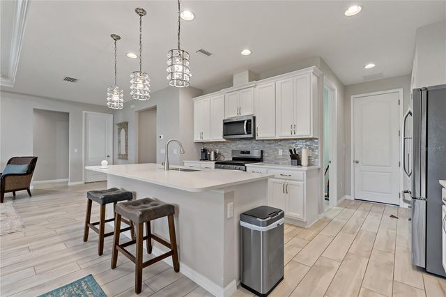 4604 TOBERMORY WAY, Bradenton, FL 34211