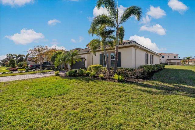 4604 TOBERMORY WAY, Bradenton, FL 34211