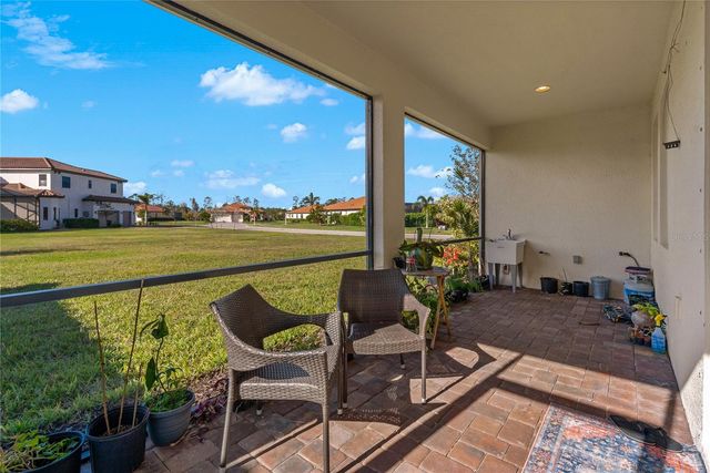 4604 TOBERMORY WAY, Bradenton, FL 34211
