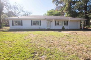 650 Glazner St, Hawkins, TX 75765