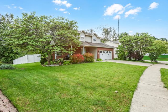 157 Shaleridge Drive, Pataskala, OH 43062